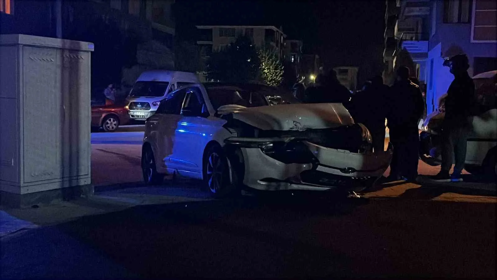 Çorum’da iki otomobil çarpıştı: 4 yaralı