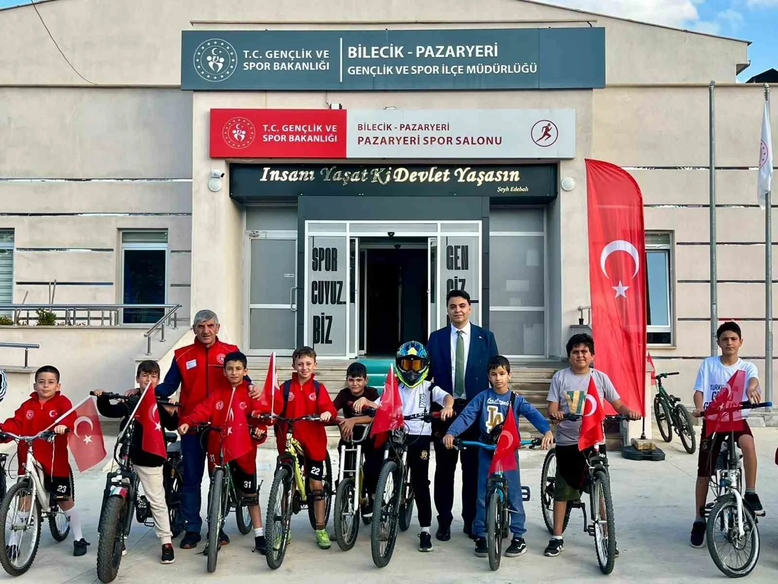 Bilecik’te Cumhuriyet’in 103’üncü yılı için pedal çevirdiler