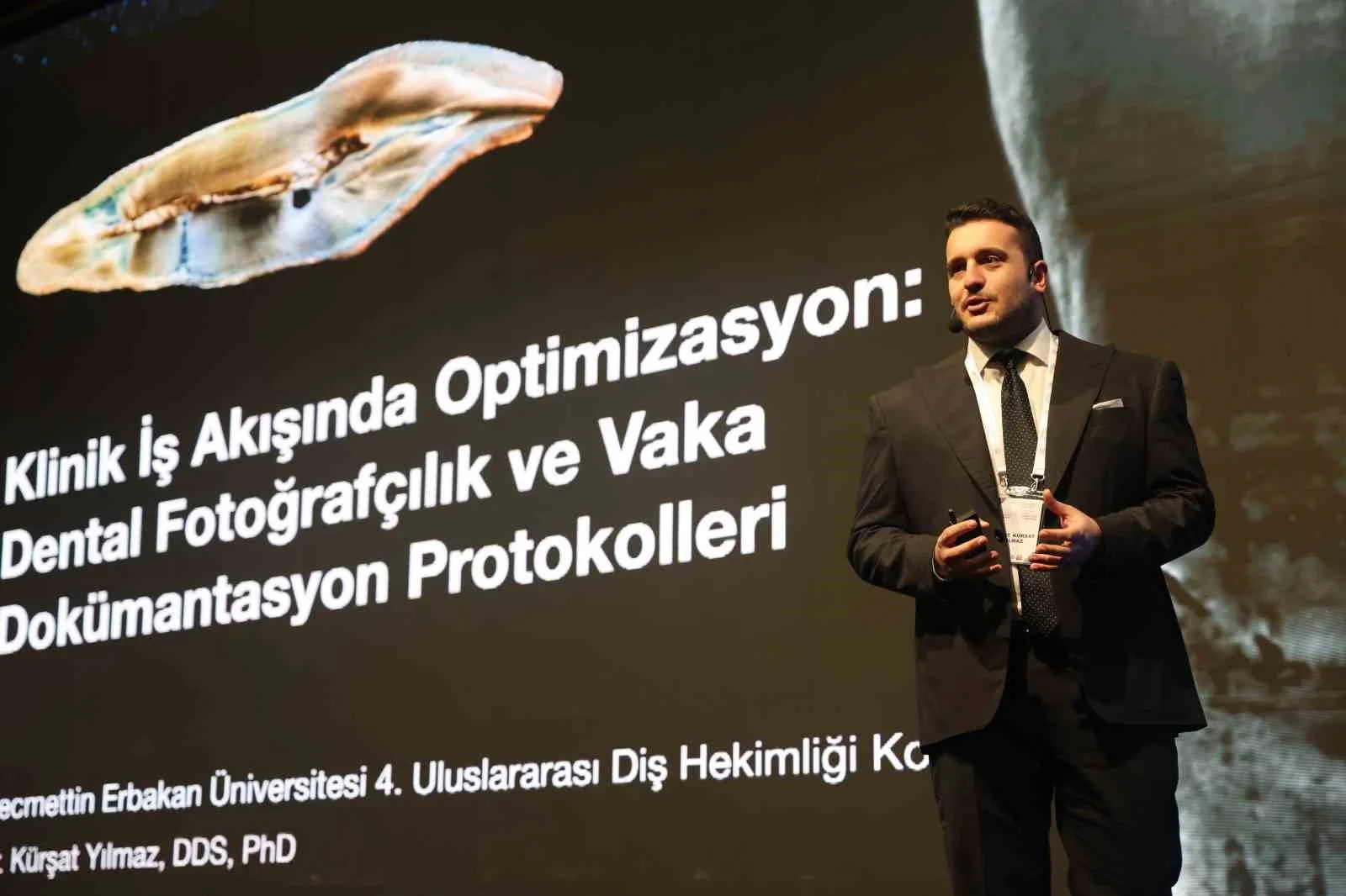 Dr. Dt. Kürşat Yılmaz: "Doğru dental fotoğrafçılık diş tedavilerinde güven, sağlık turizminde itibar açısından önem taşıyor"