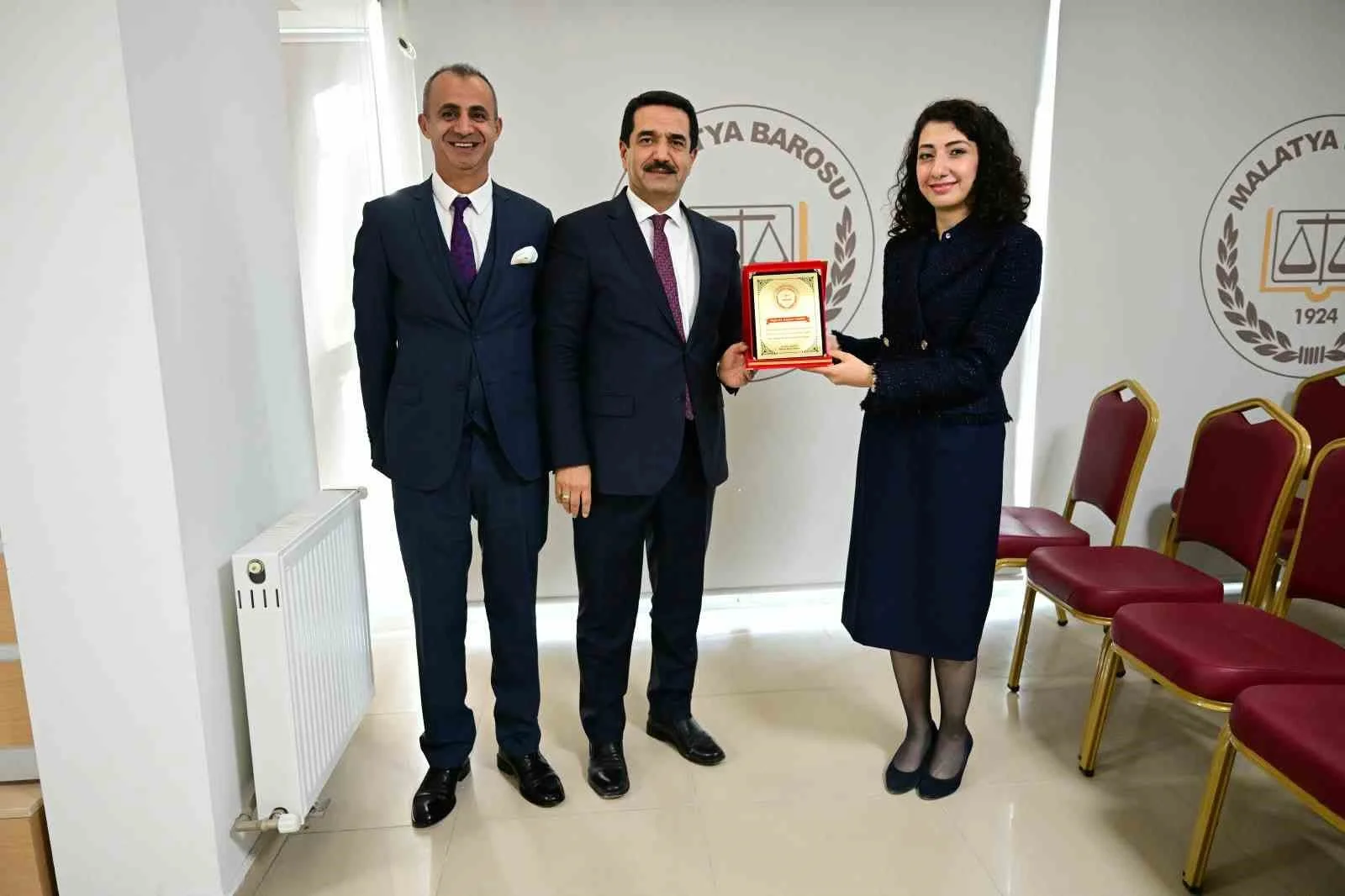 Başkan Taşkın, genç avukatlarla mesleki deneyimlerini paylaştı