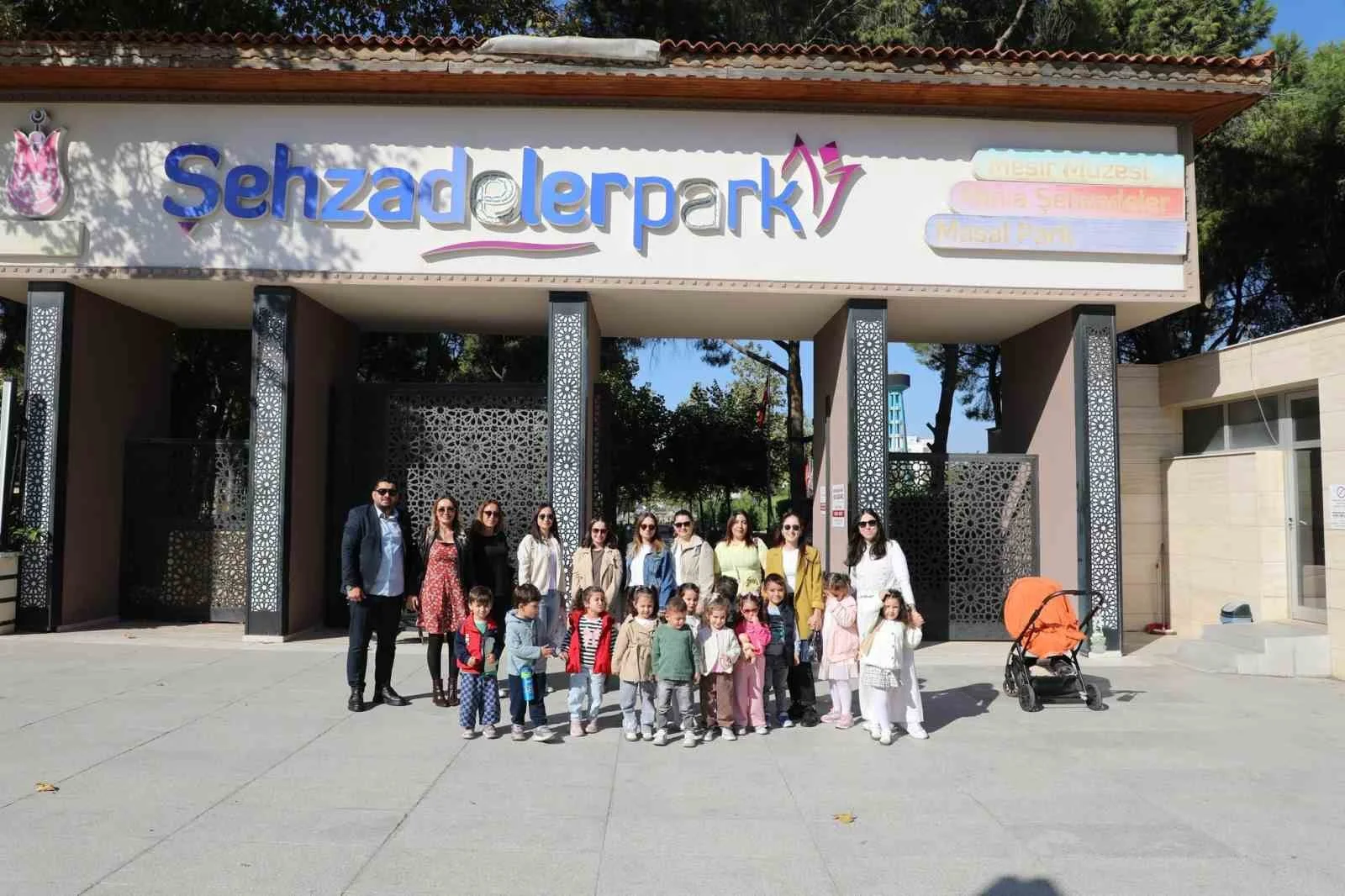 Minik misafirler Şehzadelerpark’ta hem öğrendi hem eğlendi