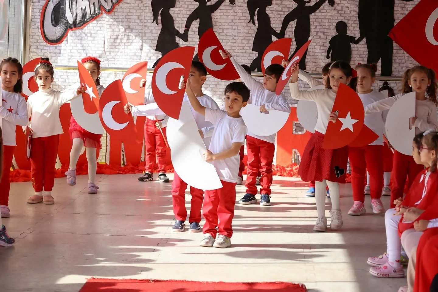 Cumhuriyet Bayramı Efeler’de dolu dolu kutlanacak