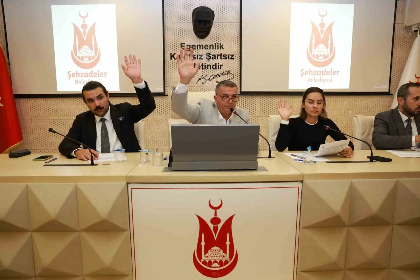 Şehzadeler’de 2026 yılı ova yolu hedefinin yüzde 81’i tamamlandı
