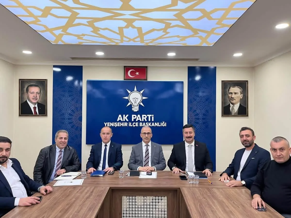 Başkan Özel: "Bizim gündemimiz Yenişehir, önceliğimiz hizmet"