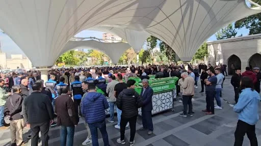 Erciyes’te zirve tırmanışı yaparken uçurumdan düşerek hayatını kaybeden dağcı son yolculuğuna uğurlandı