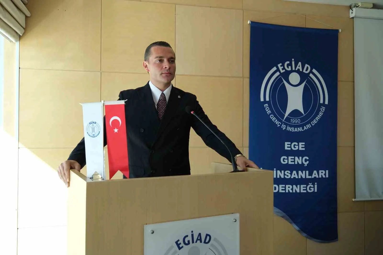 EGİAD’dan iş dünyası ile diplomasi arasında güçlü köprü