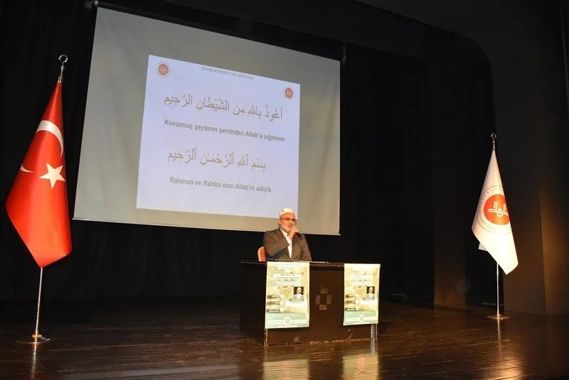 Salihli’de ’Cami ve Sosyal Hayat’ konferansı düzenlendi