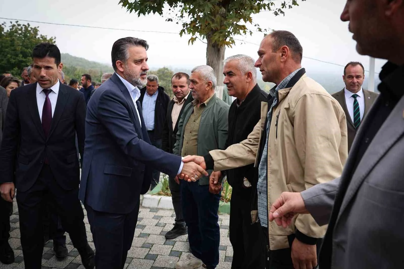 Başkan Vekili Biba, Büyükorhan’da muhtarları dinledi