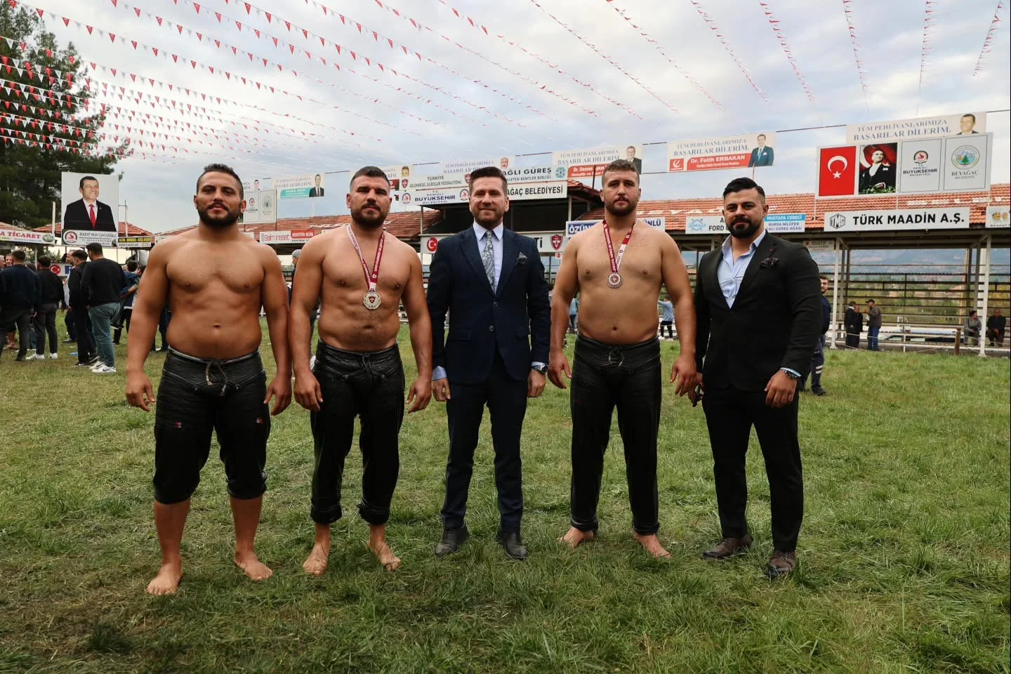 Beyağaç er meydanının paşpehlivanı İsmail Balaban oldu