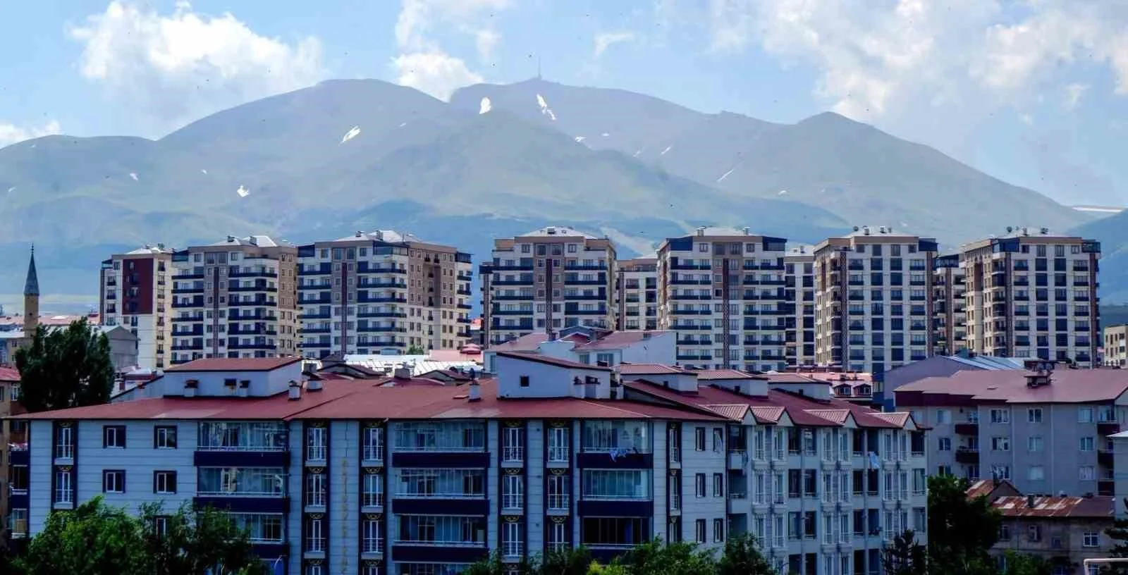 Erzurum’da Eylülde yabancılara 2 konut satıldı