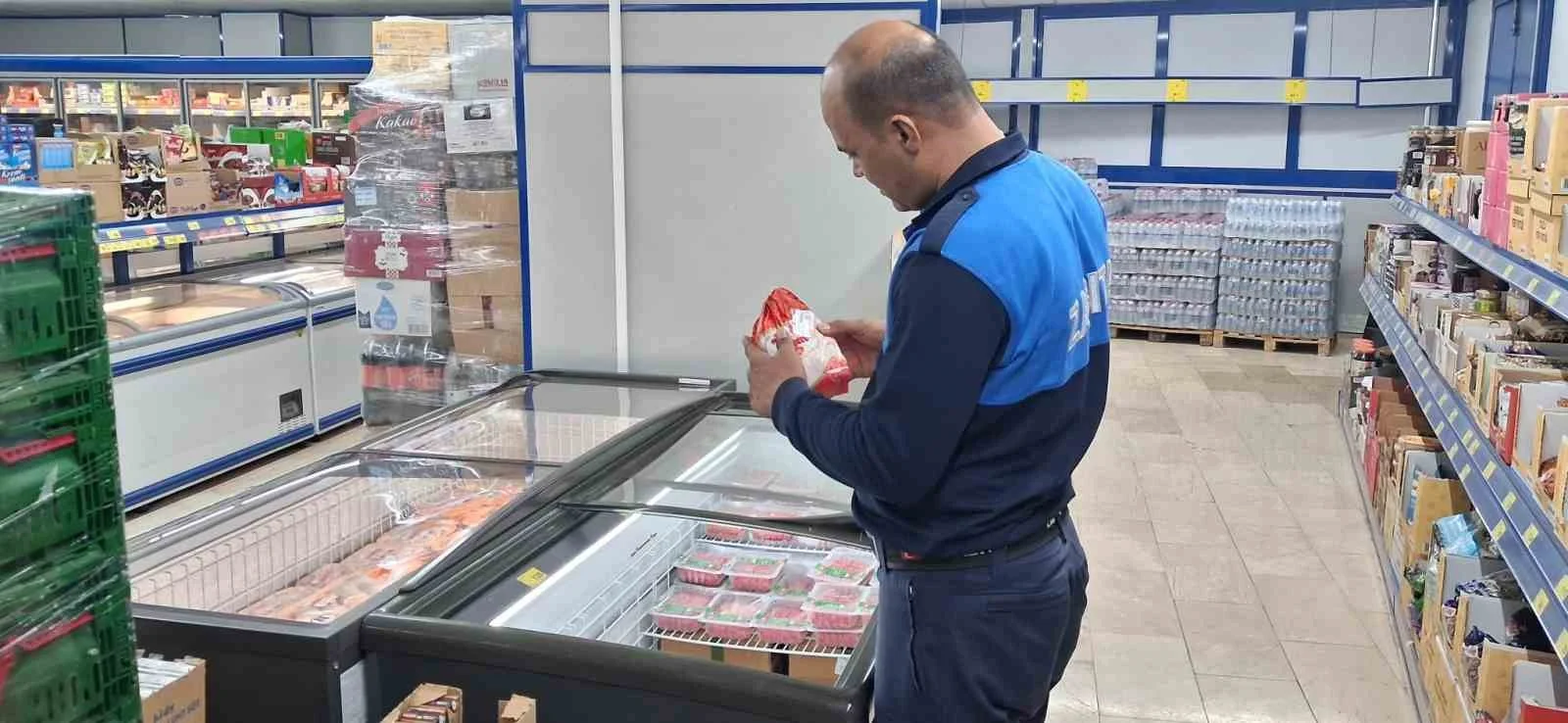 Dilovası’nda marketlerde son kullanma tarihi ve fiyat denetimi