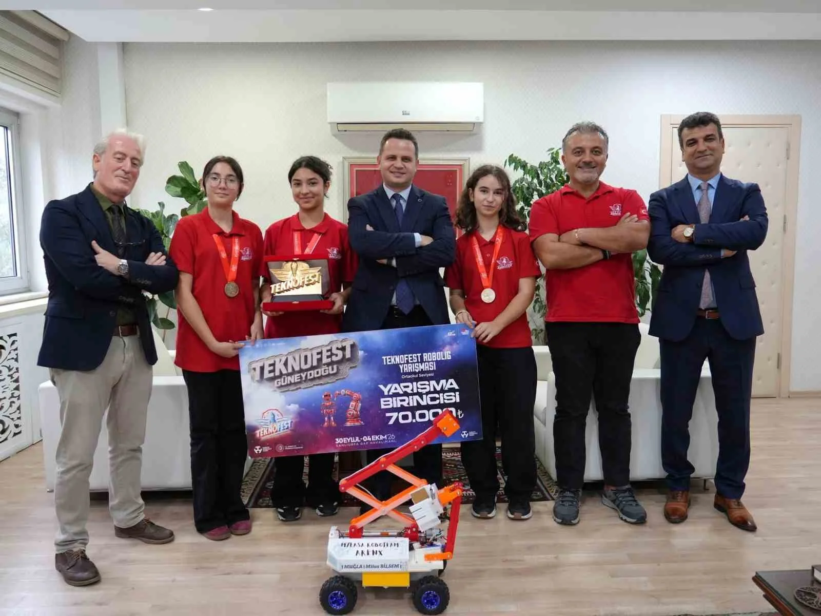 Muğla’nın robot şampiyonları gururlandırdı