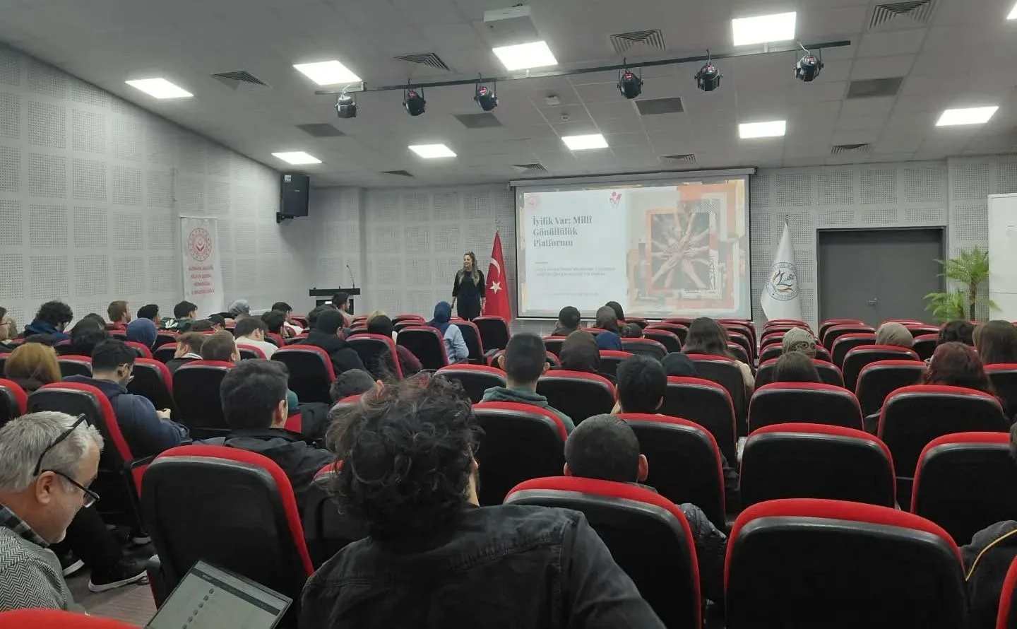 Öğrencilere "İyilik Var" platformu tanıtıldı
