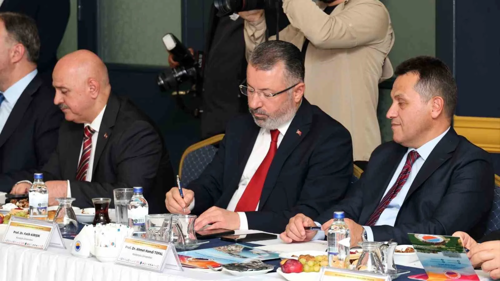 Rektör Kırışık, Batı Karadeniz Üniversiteler Birliği toplantısına katıldı