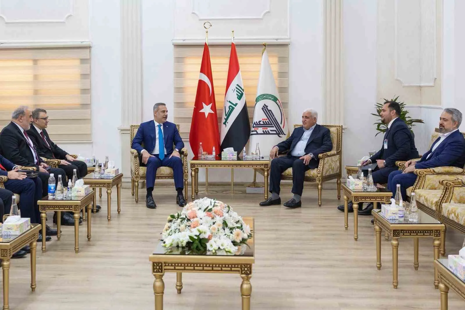 Bakan Fidan, Haşdi Şabi Komisyonu Başkanı Fayyad ile görüştü