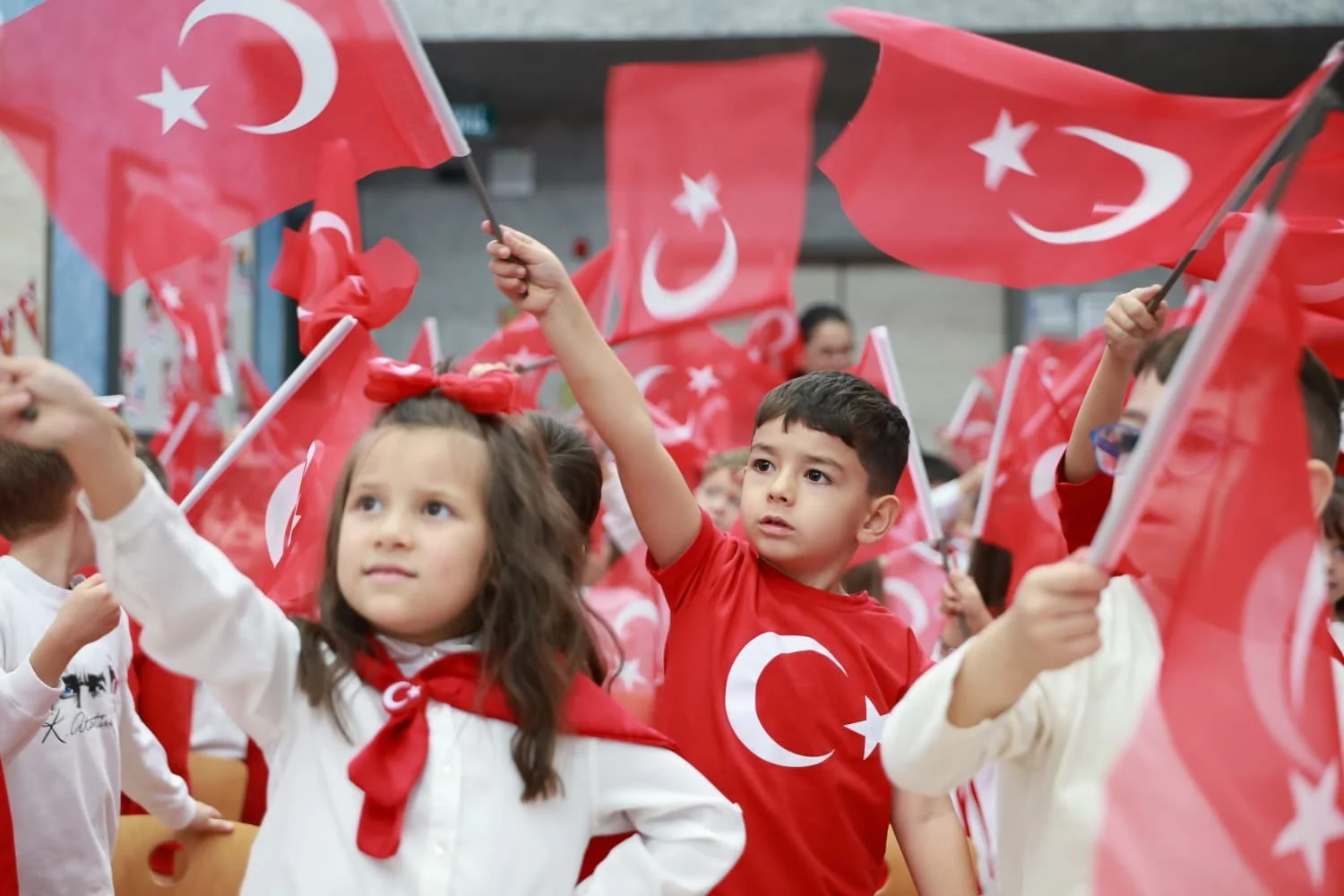 Osmangazi’de cumhuriyet coşkusu kreşlere taştı