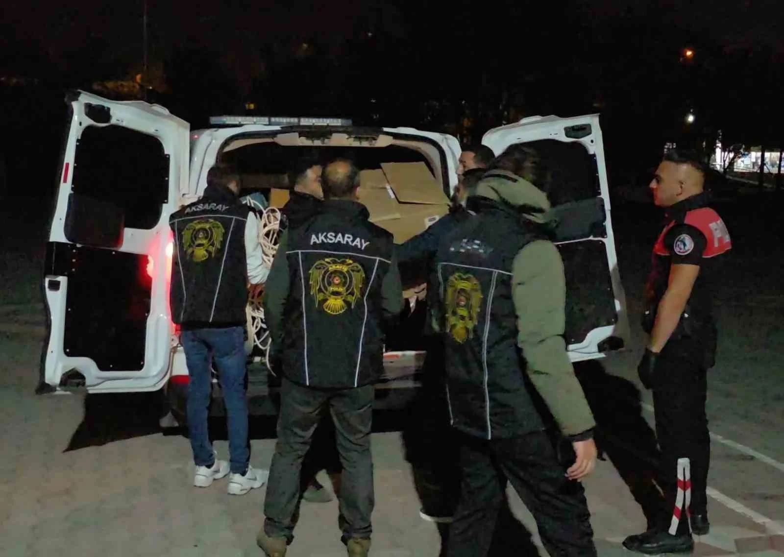 İnşaat ve tır hırsızı operasyonla yakalandı