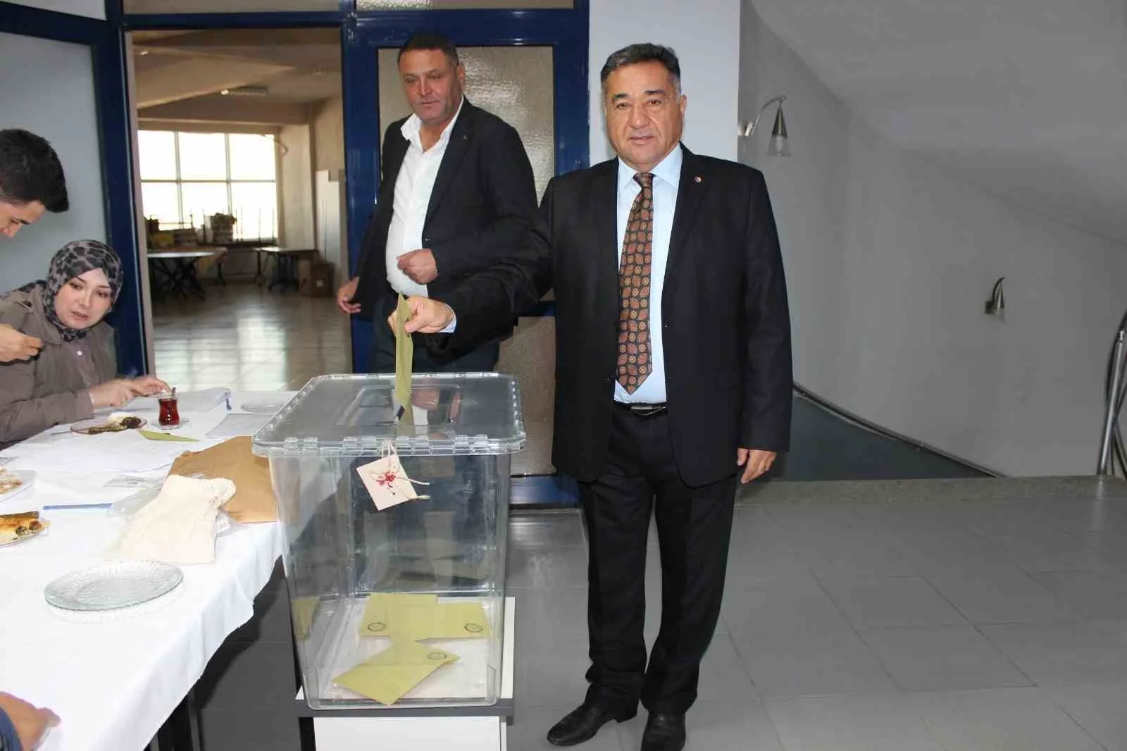 Alaşehir Ticaret Borsası’nda Soygür 6. kez güven tazeledi
