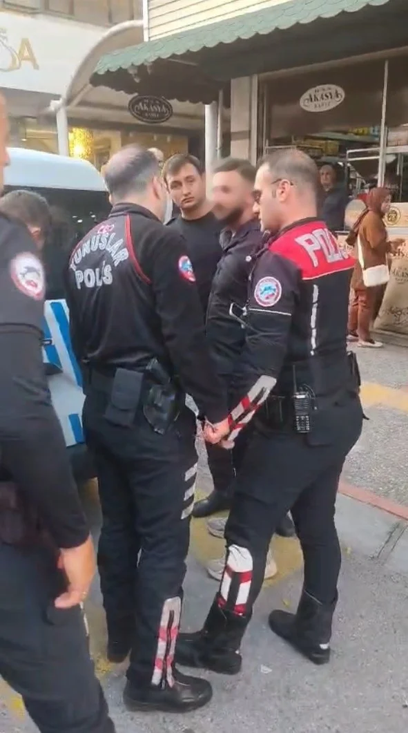 Eski eşinin babasına ait iş yerine silahla gitti, gözaltına alındı