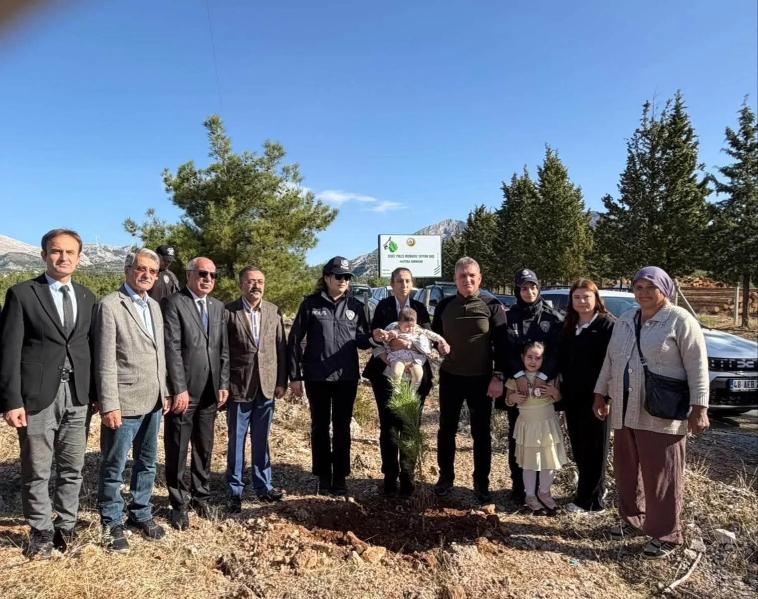 Şehit polis memuru için hatıra ormanı oluşturuldu