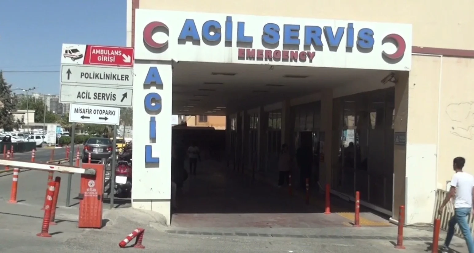 Şanlıurfa’da yaprak sarması 12 öğrenciyi hastanelik etti