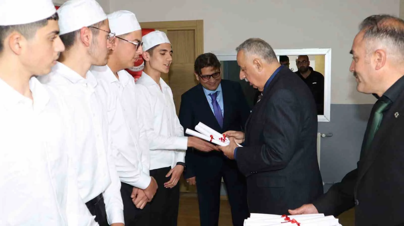 Afyonkarahisar’da 146 hafız icazet aldı