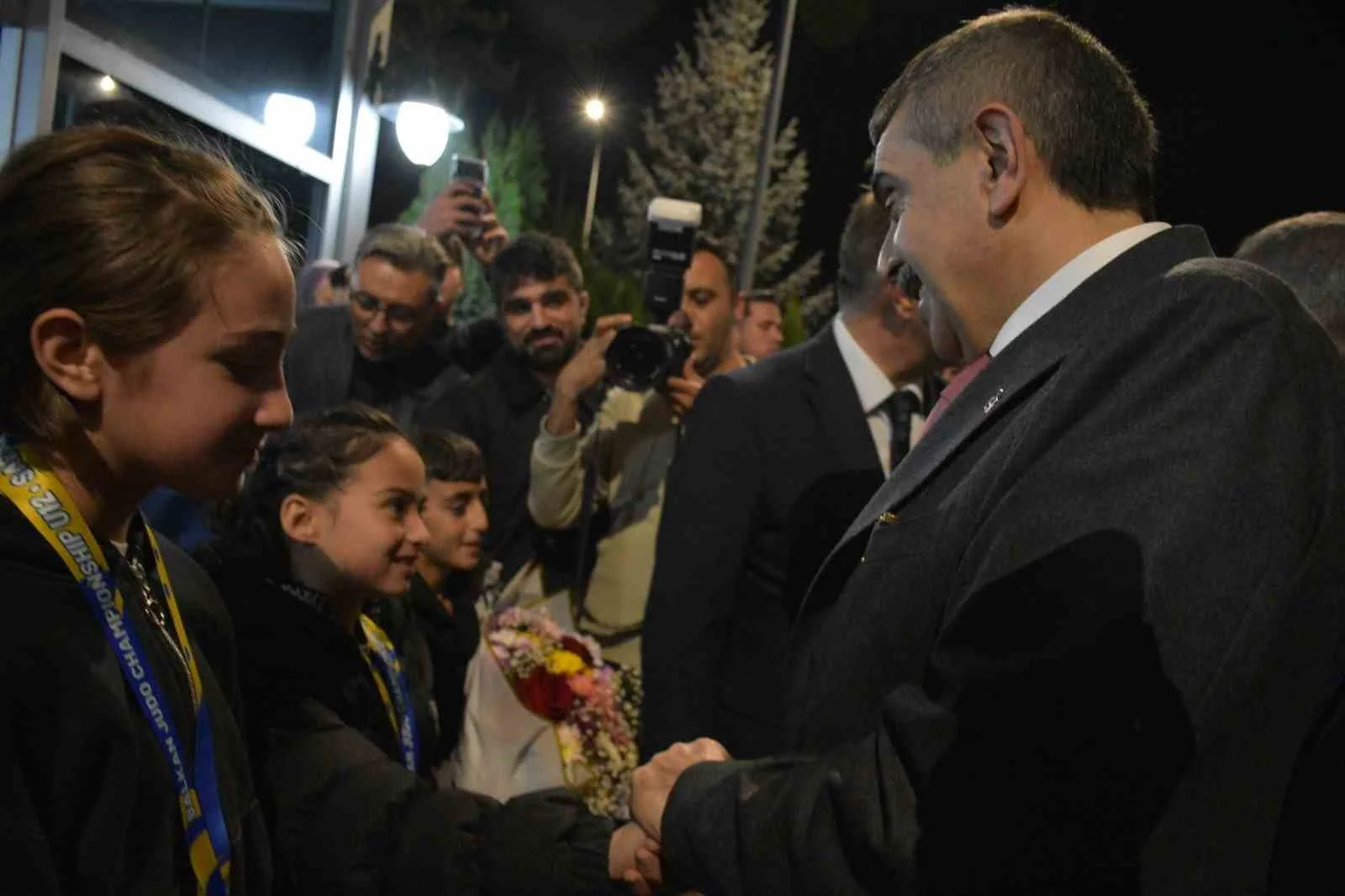 Erzurum şampiyonları bağrına bastı