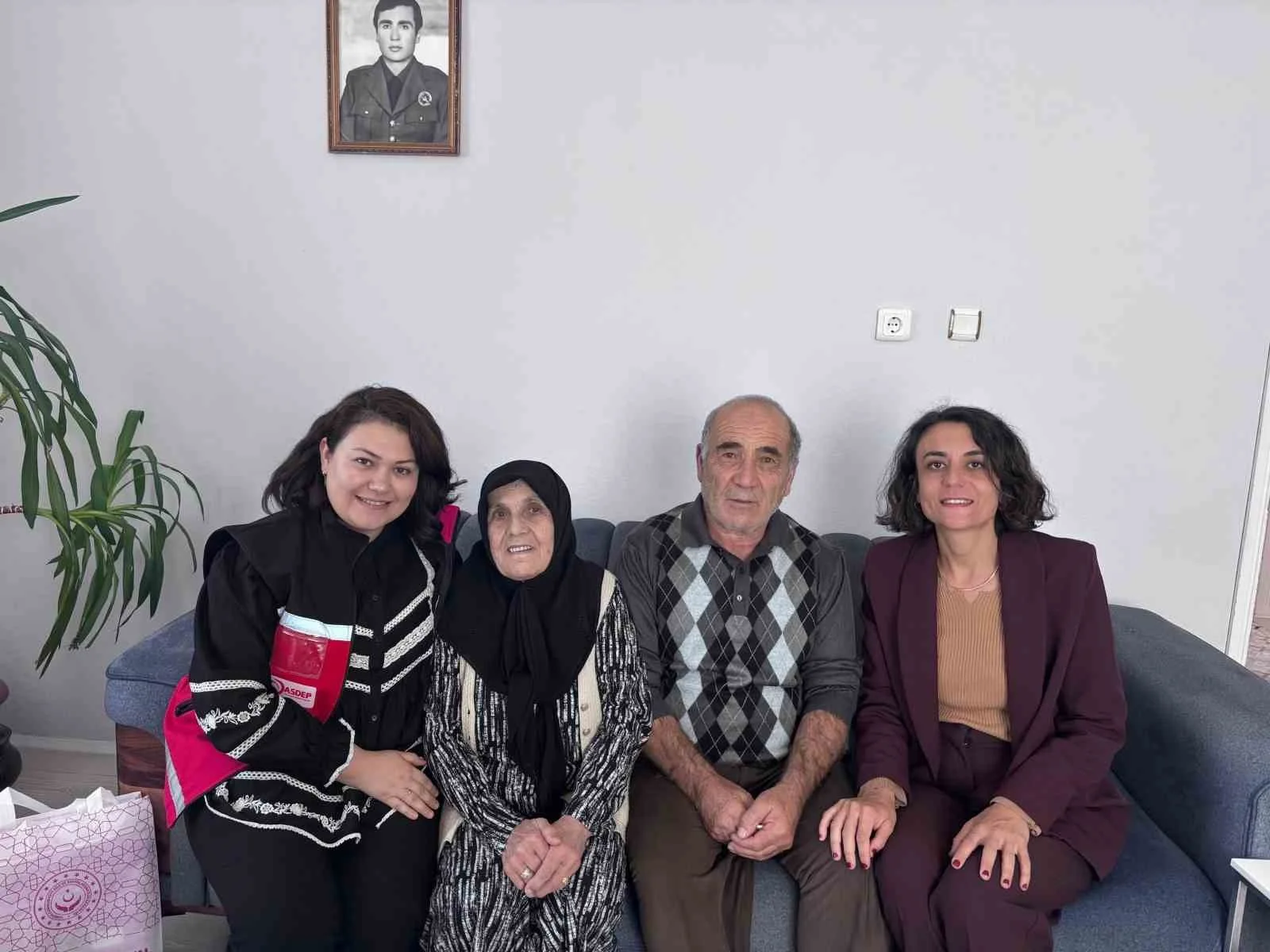 Bilecik’te şehit ailesine vefa ziyareti