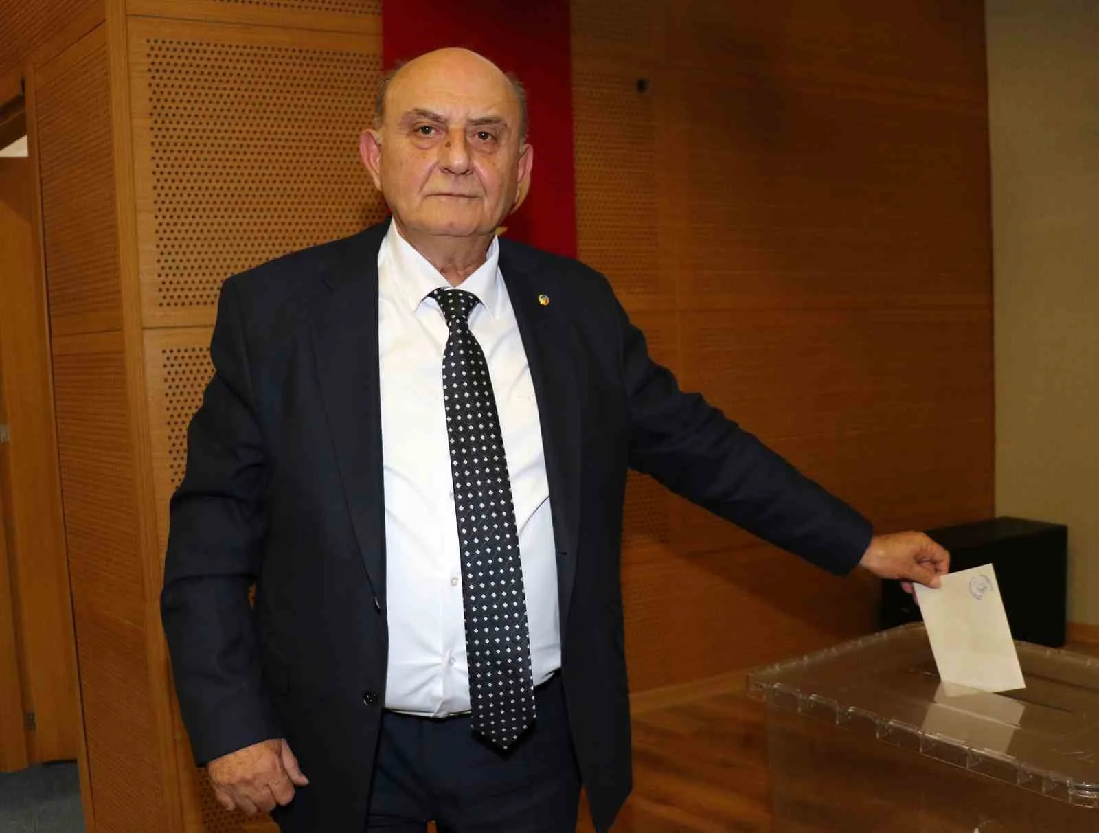 Manisa TSO Meclisinde Ümit Türek’e tam destek