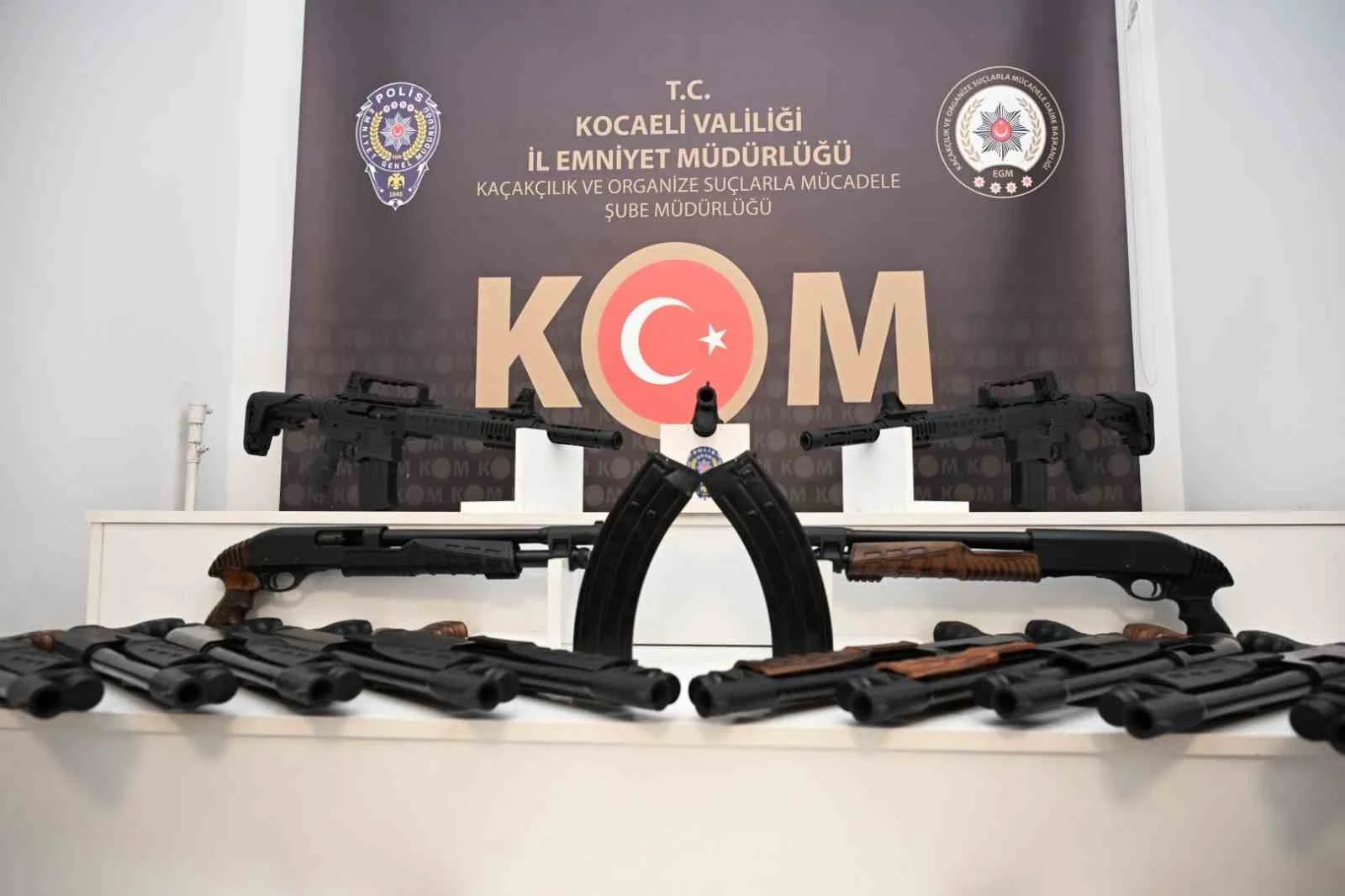 Kocaeli’de 25 yivsiz av tüfeği ele geçirildi
