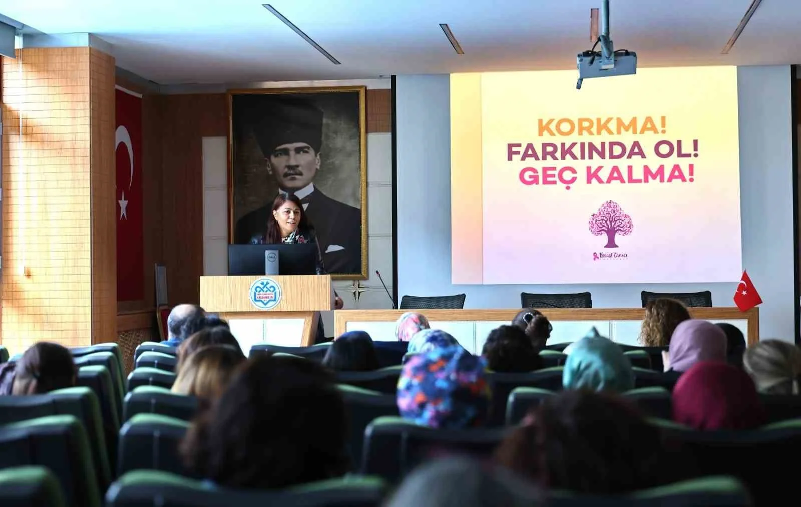 ERÜ Hastanelerinde, "Meme Kanseri Farkındalık Konferansı" düzenlendi