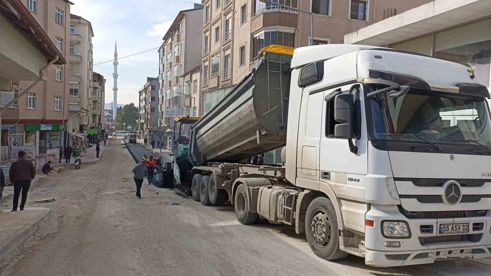 Havza’da asfalt çalışması