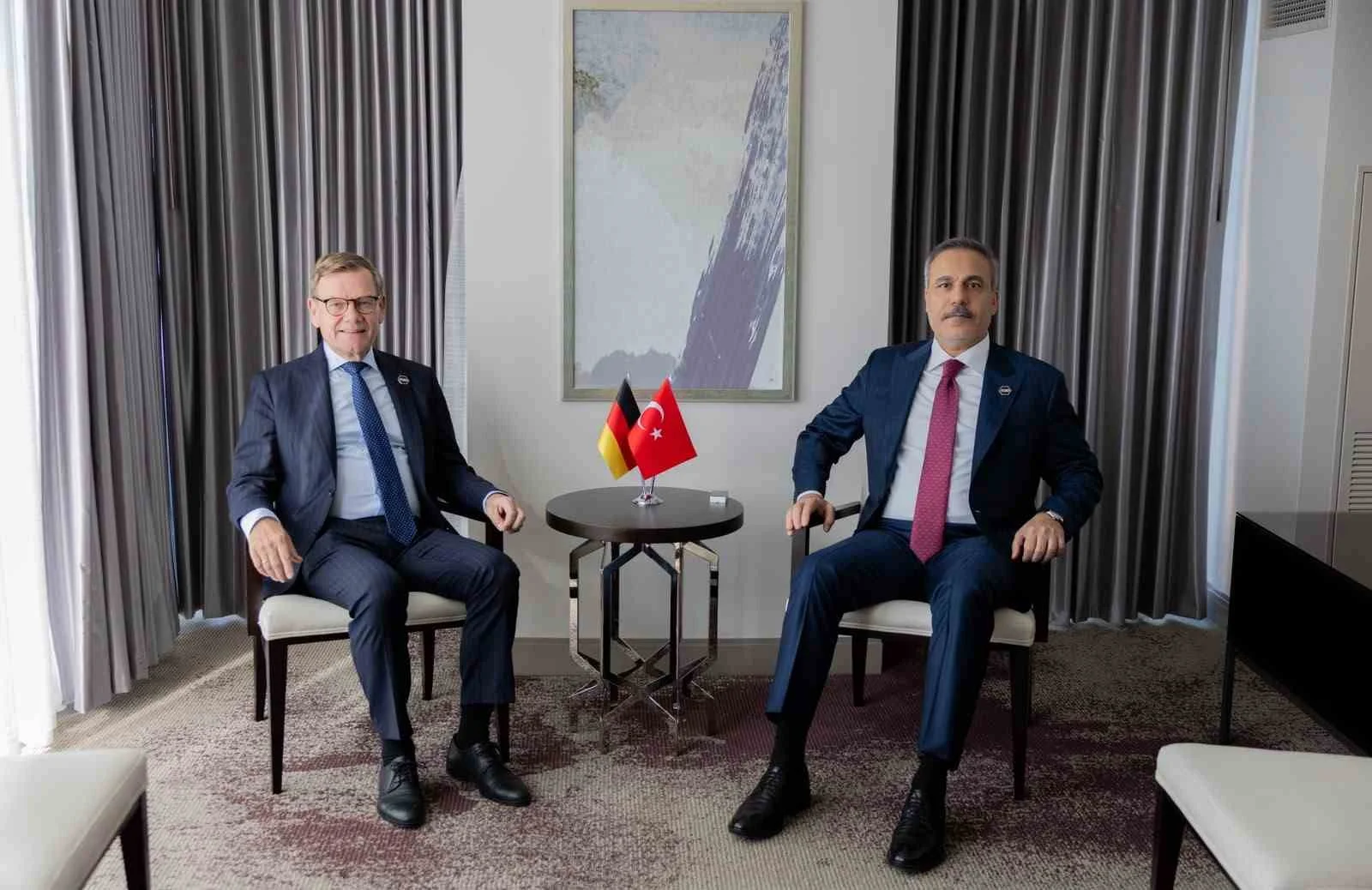 Bakan Fidan, Alman mevkidaşı Wadephul ile görüştü