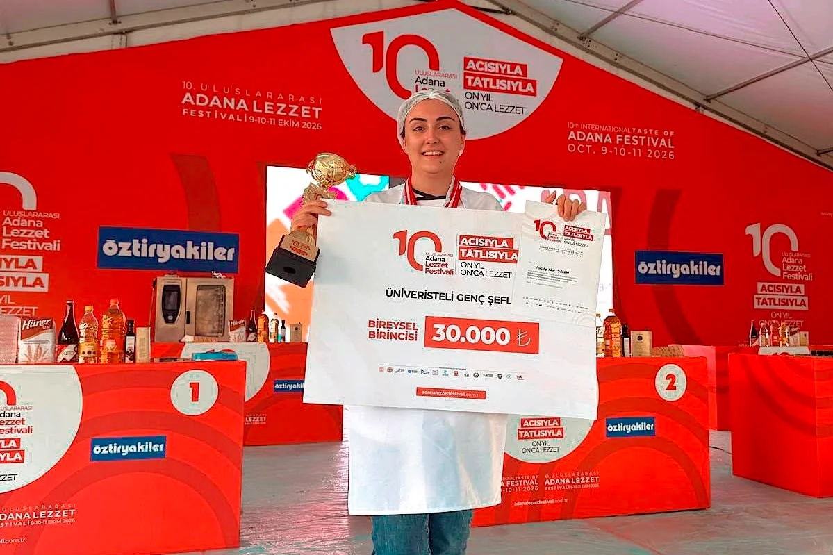 Kapadokya Üniversitesi öğrencileri Adana Lezzet Festivali’ne damga vurdu