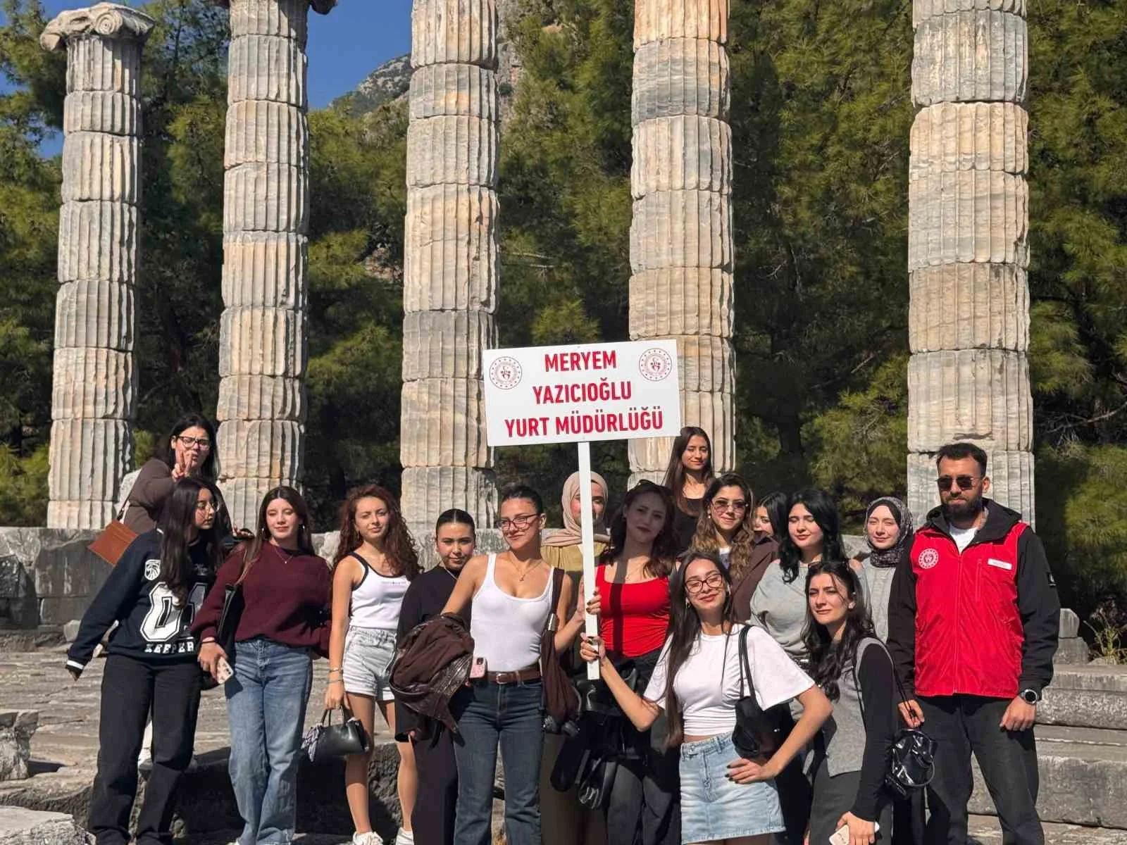 Aydın’da üniversite öğrencileri tarih ve doğayla buluştu
