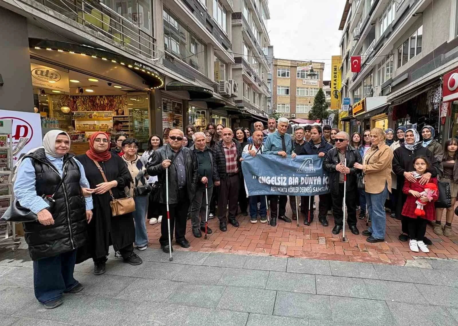 Görme engellilerden ’erişilebilirlik’ çağrısı