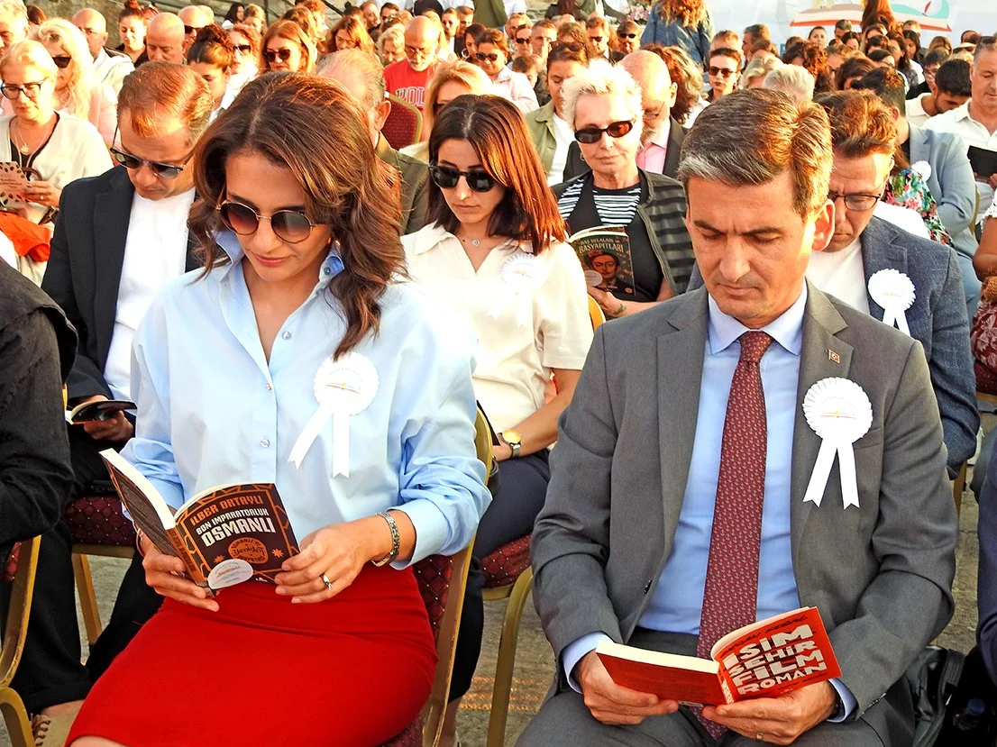 Çeşme’de "Hayatın Anlamı Kitap" projesinin 5. sezonu başladı