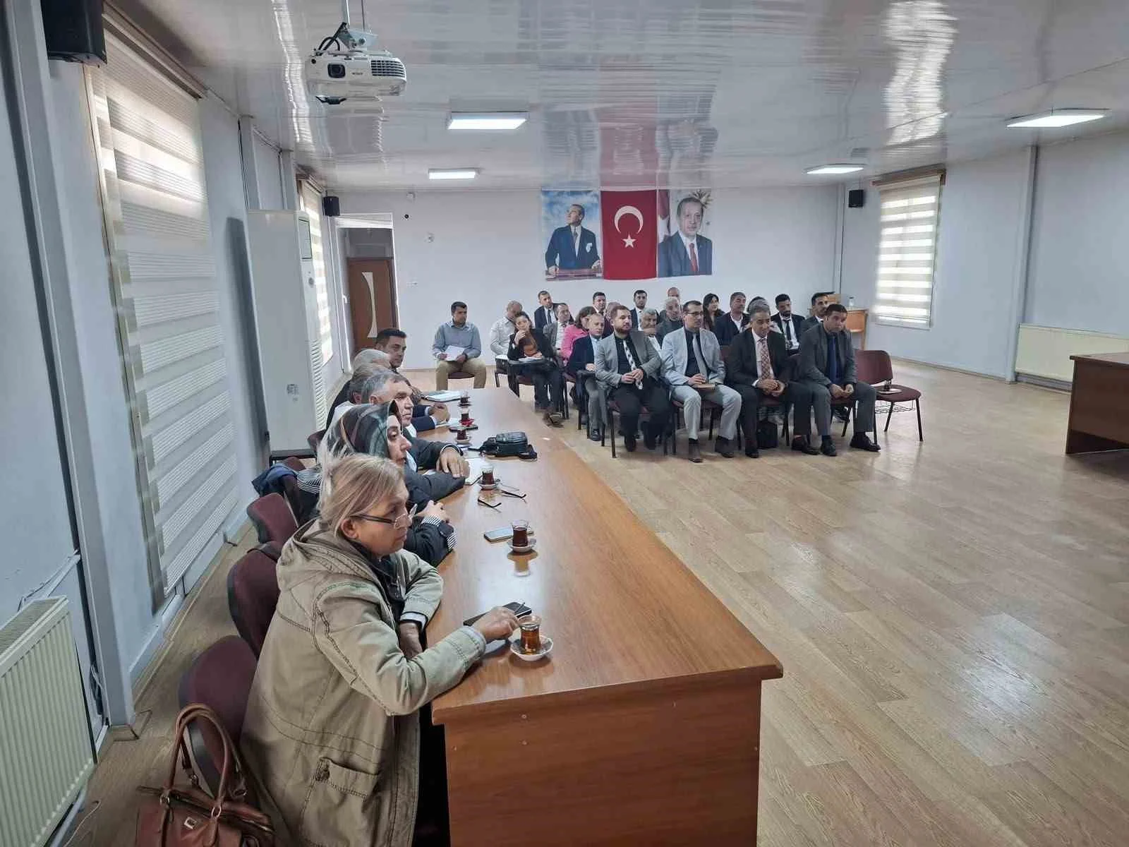Sarıgöl’de okul güvenliği ve disiplin için kritik toplantı