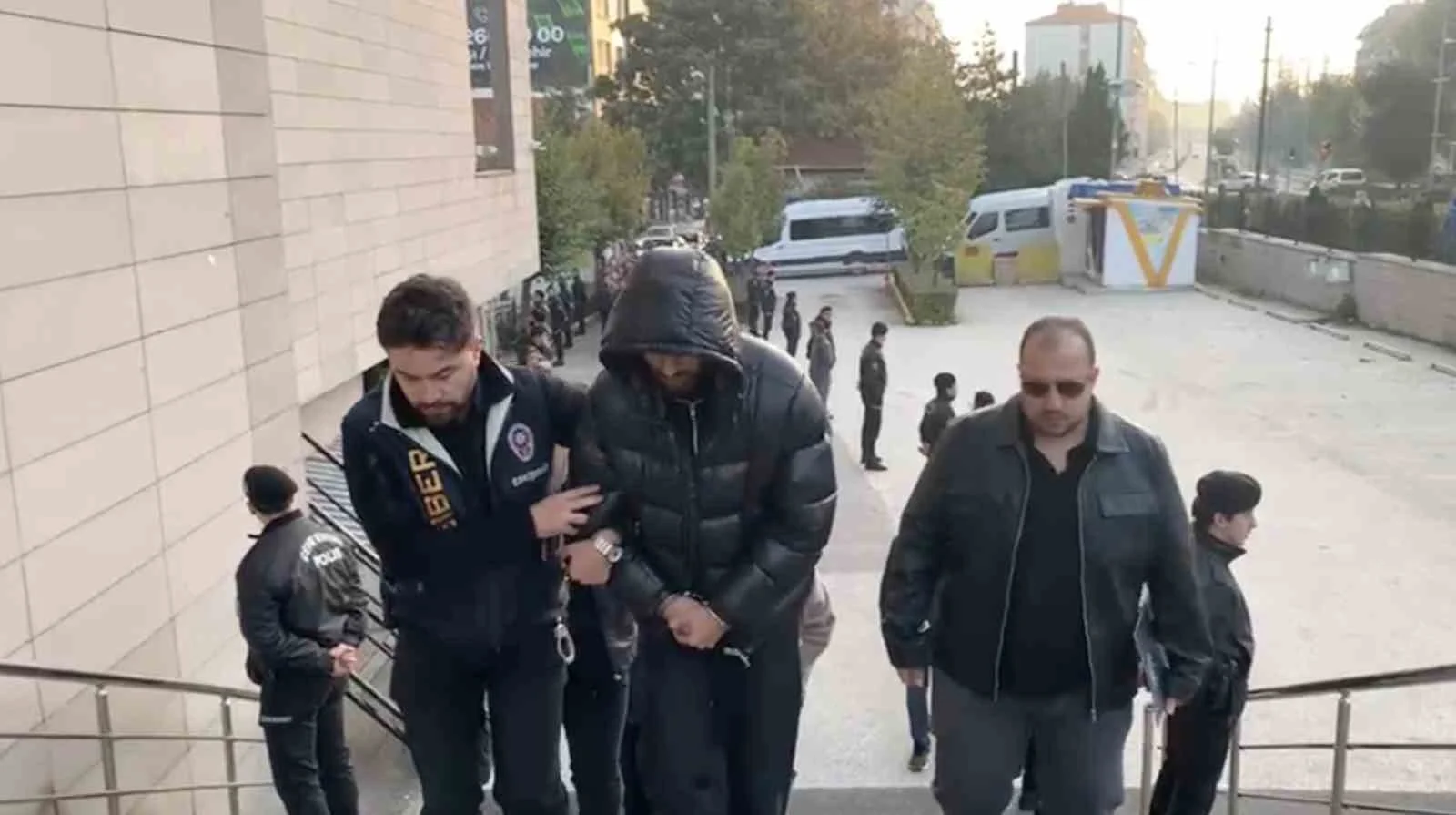 Eskişehir merkezli 33 ilde yasadışı bahis operasyonu: 78 tutuklama