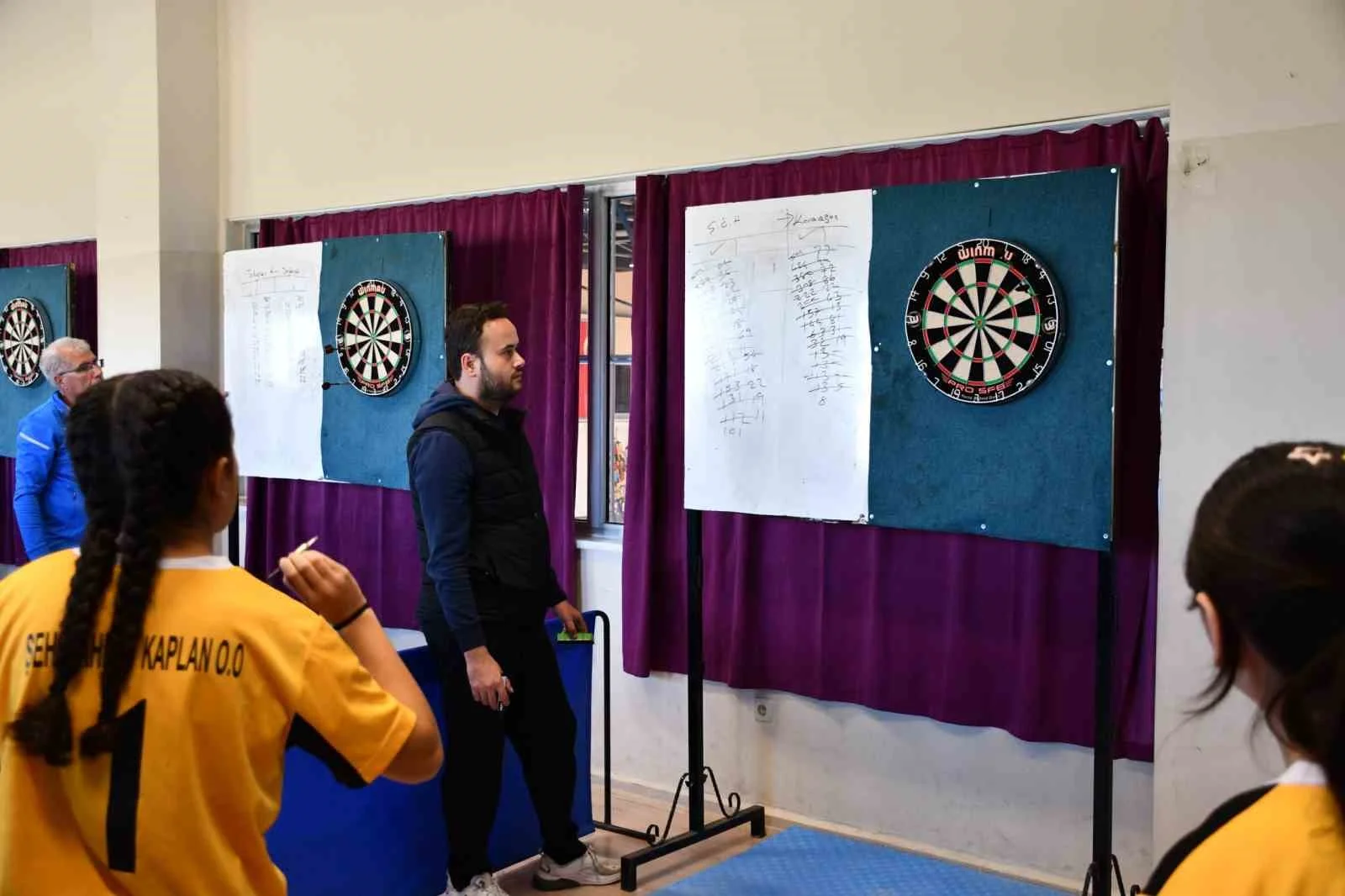 Afyonkarahisar’da Okul Sporları müsabakaları başladı