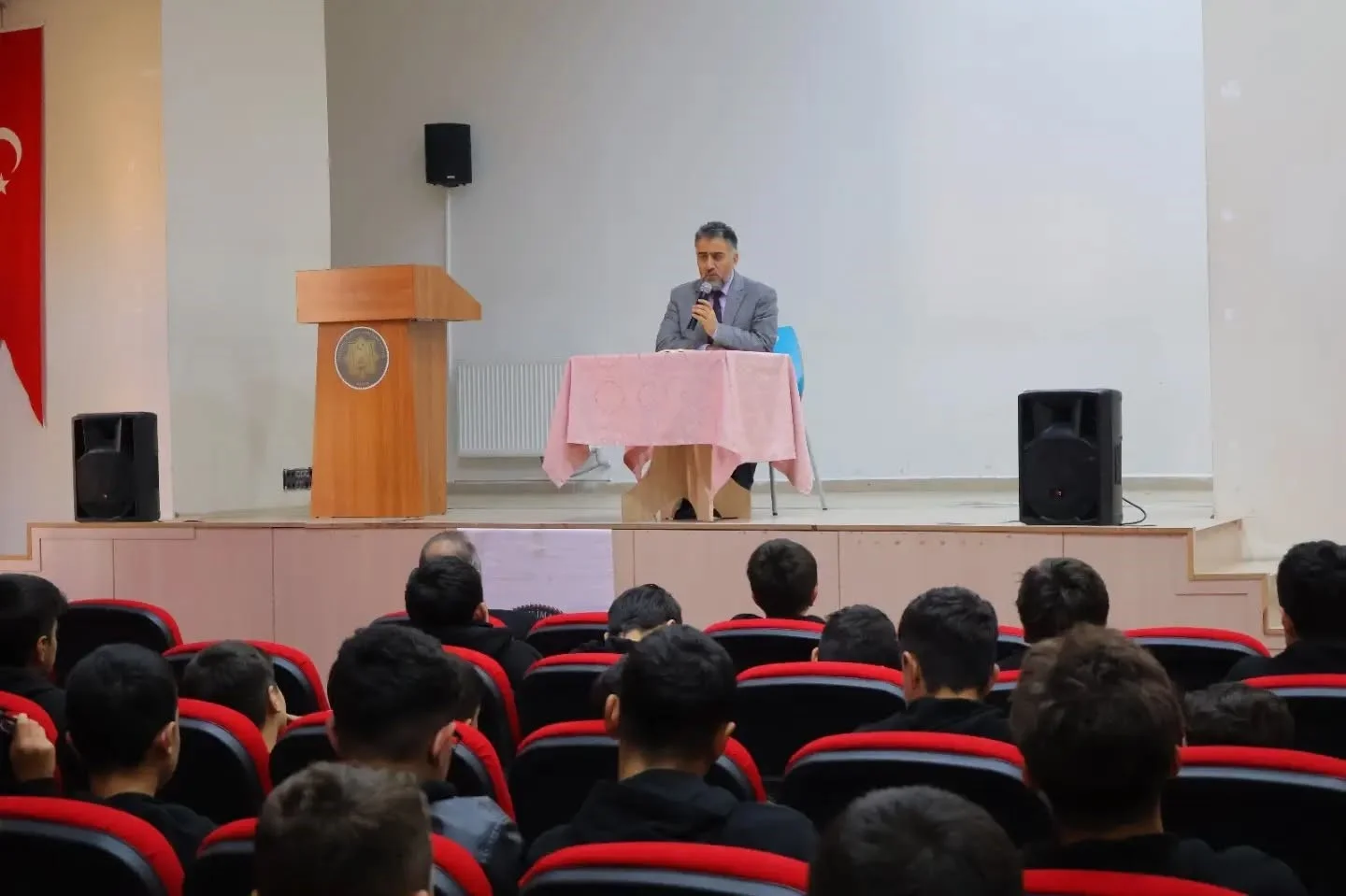 İl Müftüsü Bektaş imam hatipli öğrencilerle bir araya geldi