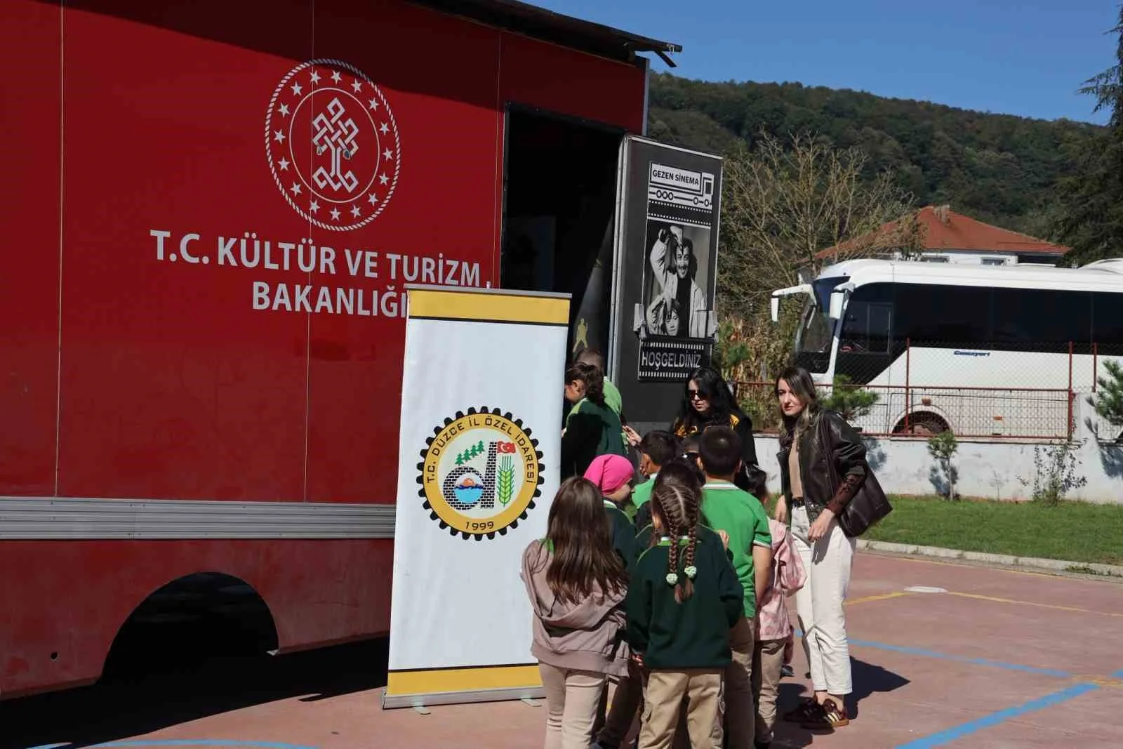 Öğrenciler sinema ile buluştu