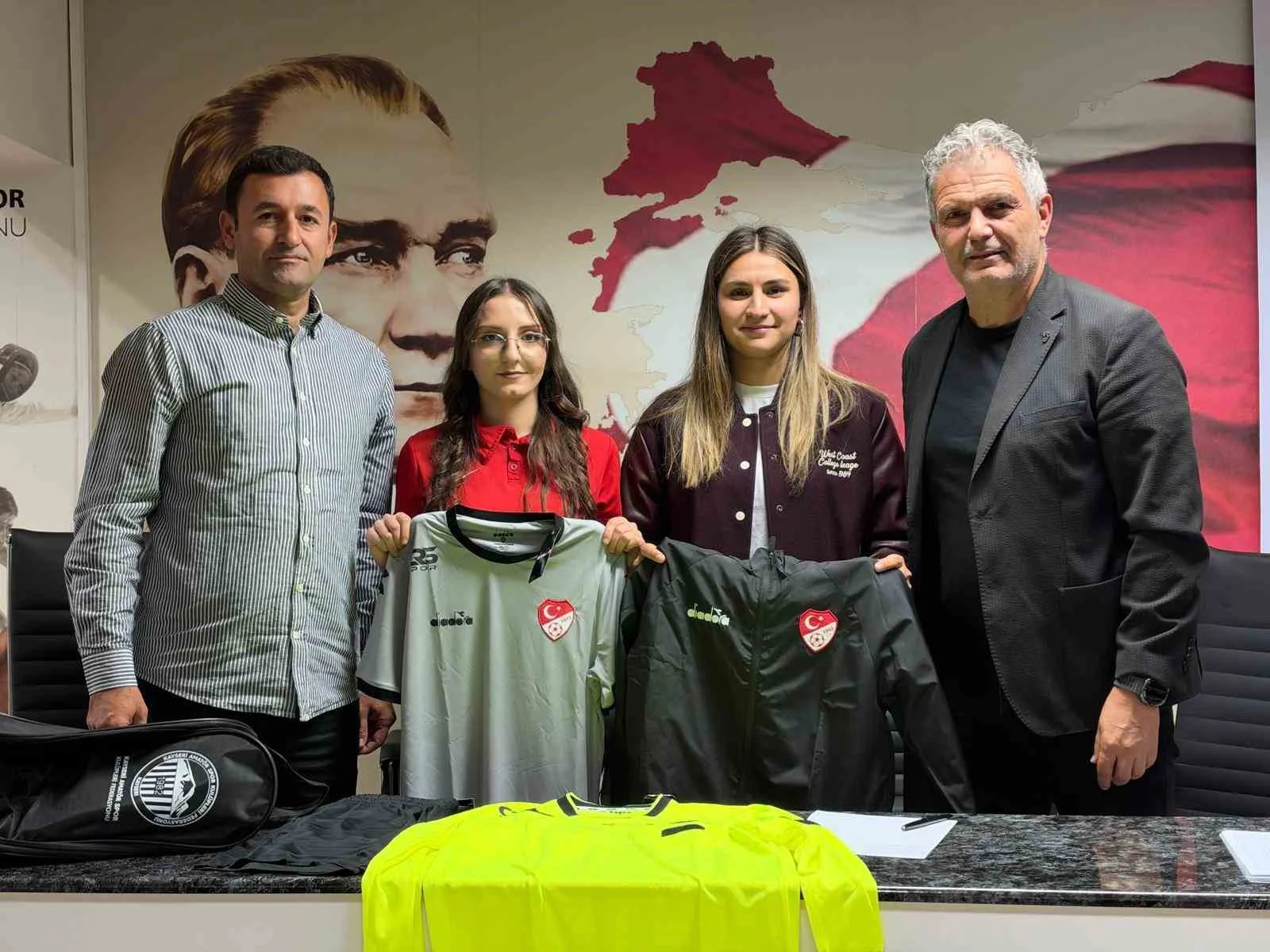 Kayseri Bölgesi hakemlerine moral