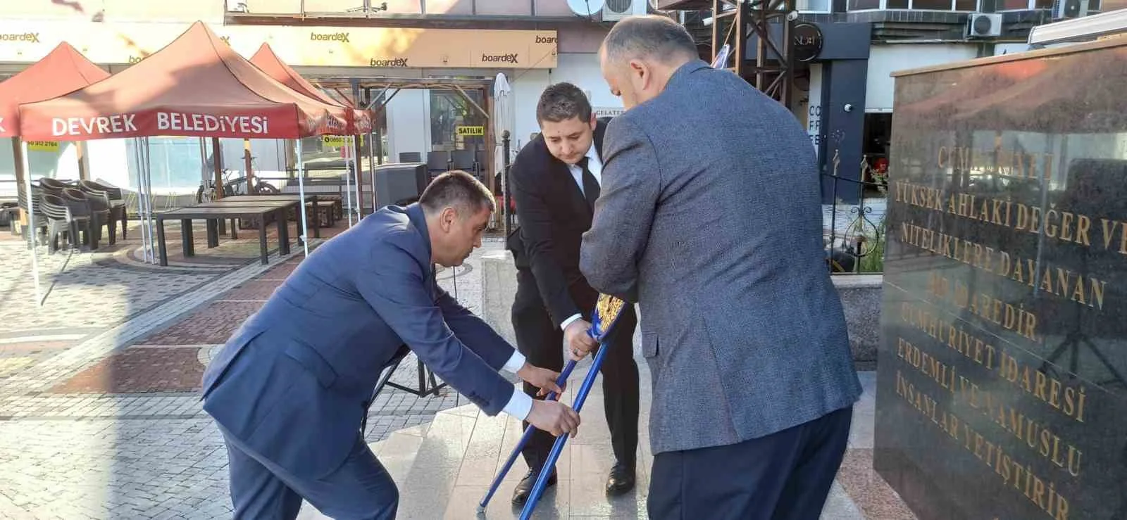Devrek’te Muhtarlar Günü düzenlenen törenle kutlandı