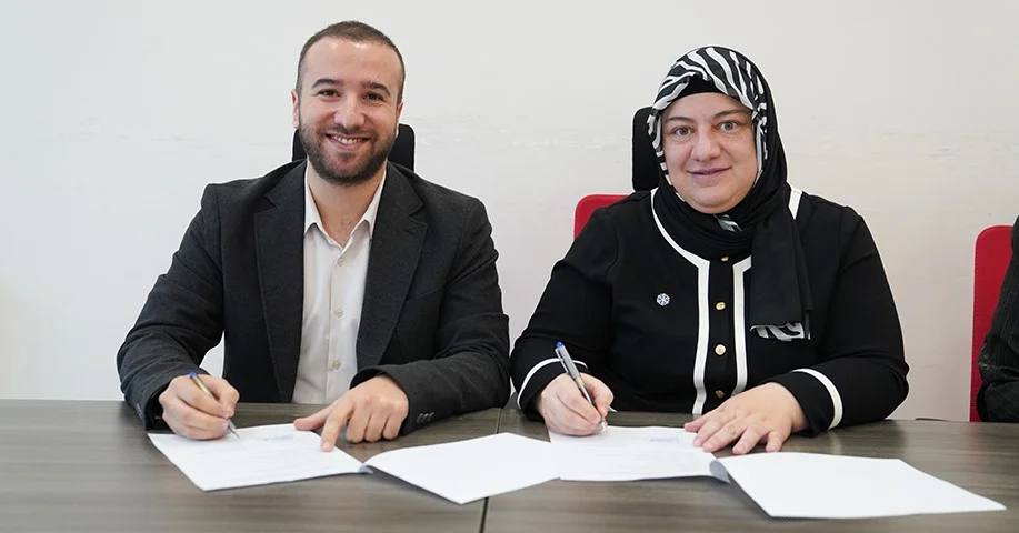 ETÜ 60+ tazelenme üniversitesi ile Habitat derneği arasında iyi niyet sözleşmesi imzalandı