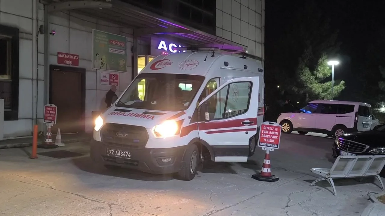 Batman’da mantar zehirlenmesi: Aynı aileden 2 kişi hastaneye kaldırıldı