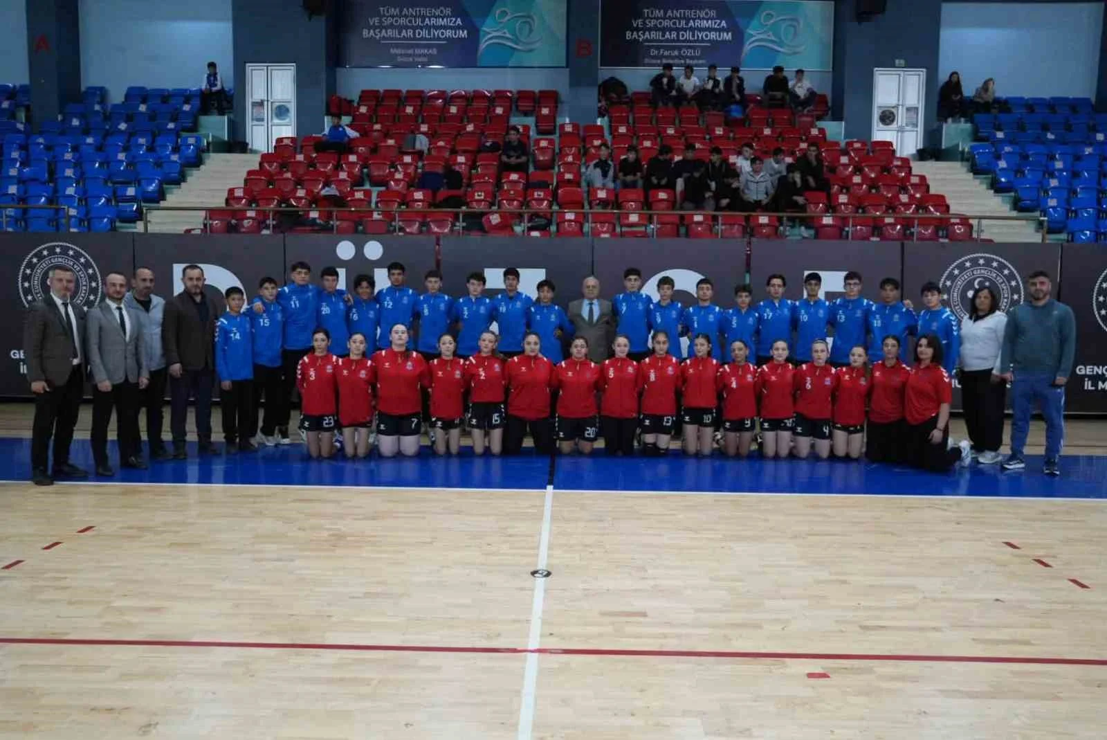 Düzce’de okul sporları sezonu açılış seremonisi gerçekleştirildi