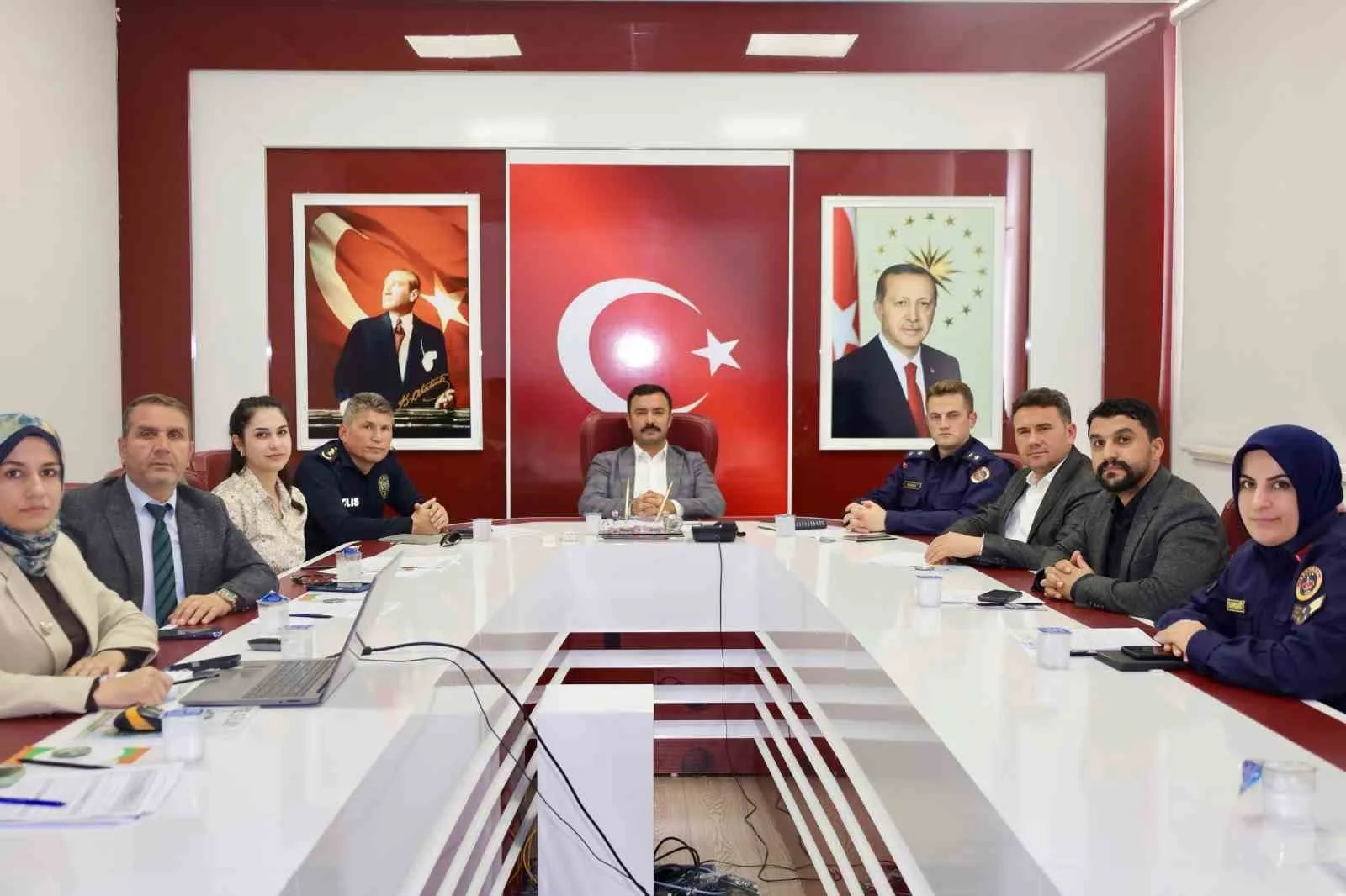 Kahta’da bağımlılıkla mücadele çalışmaları değerlendirildi