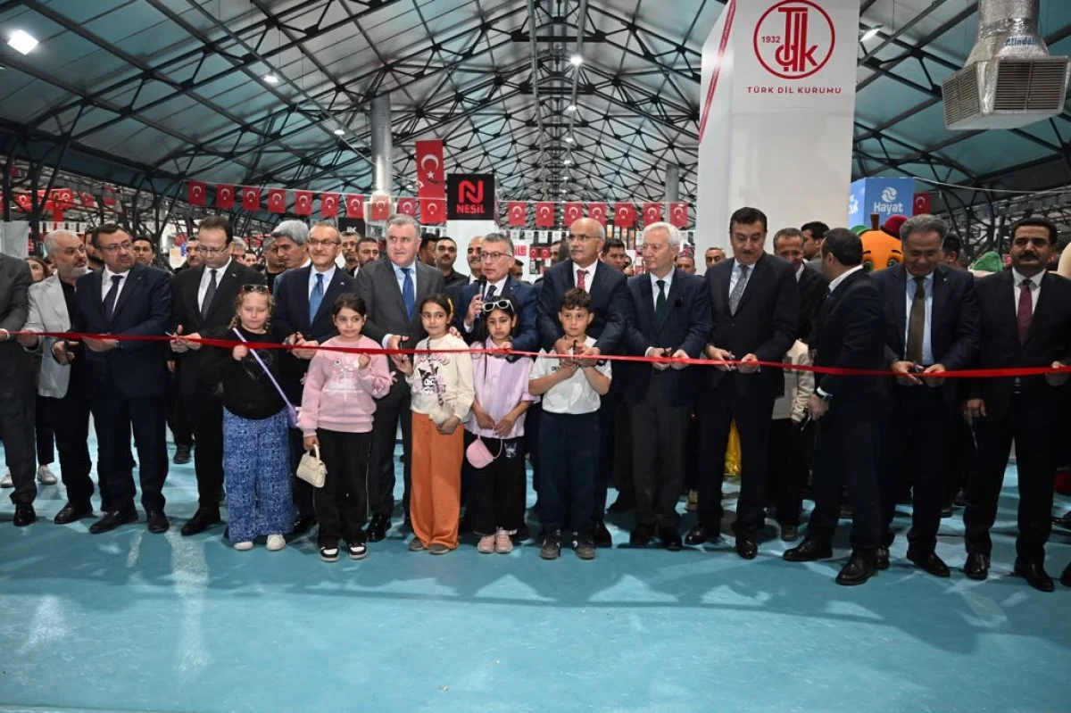 Malatya 12. Kitap Fuarı Görkemli Törenle Kapılarını Açtı
